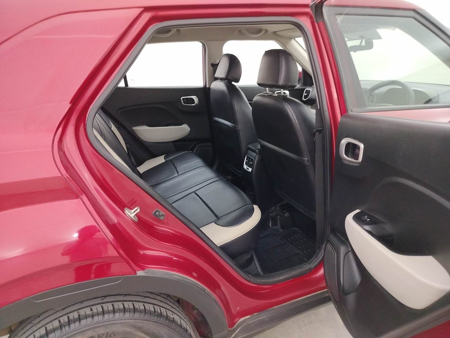 Used 2022 Hyundai Venue Used 2022 Hyundai Venue