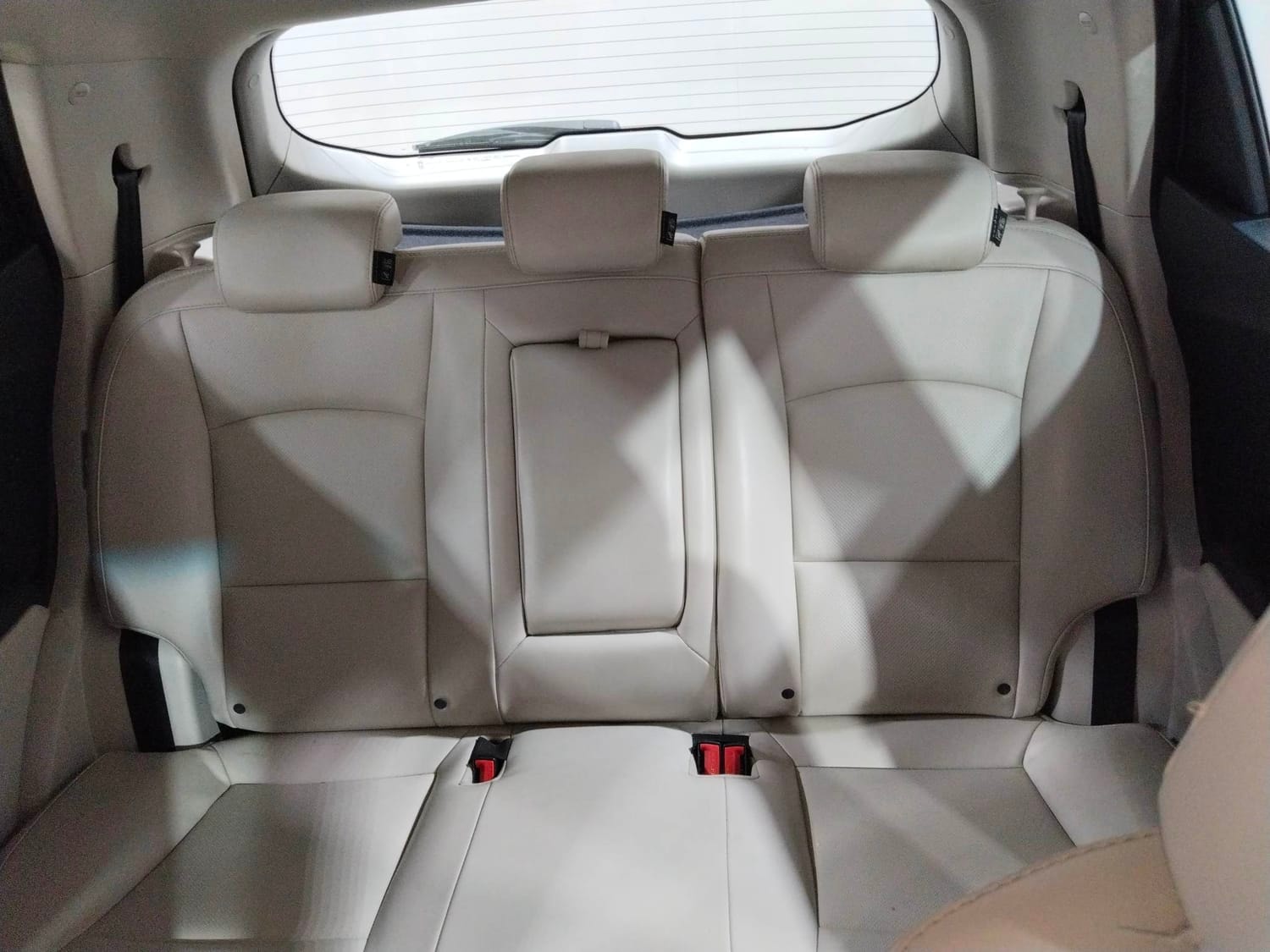 XUV300 image 23 XUV300 image 23