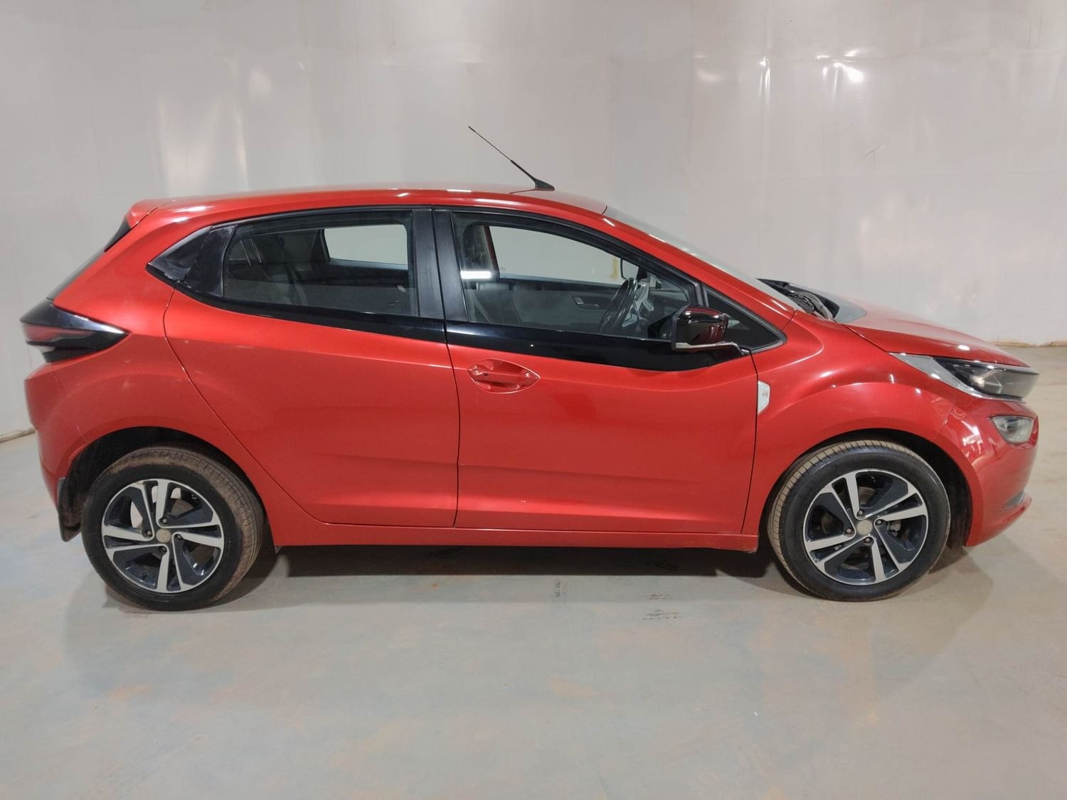 Altroz image 6 Altroz image 6