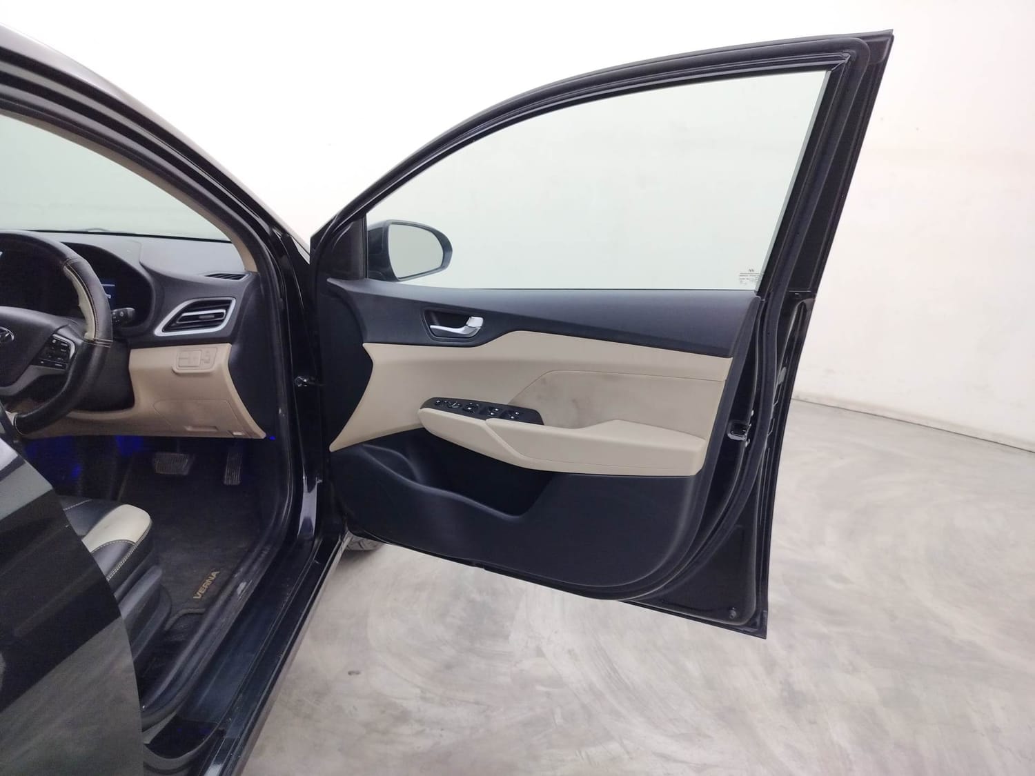 Verna image 19 Verna image 19