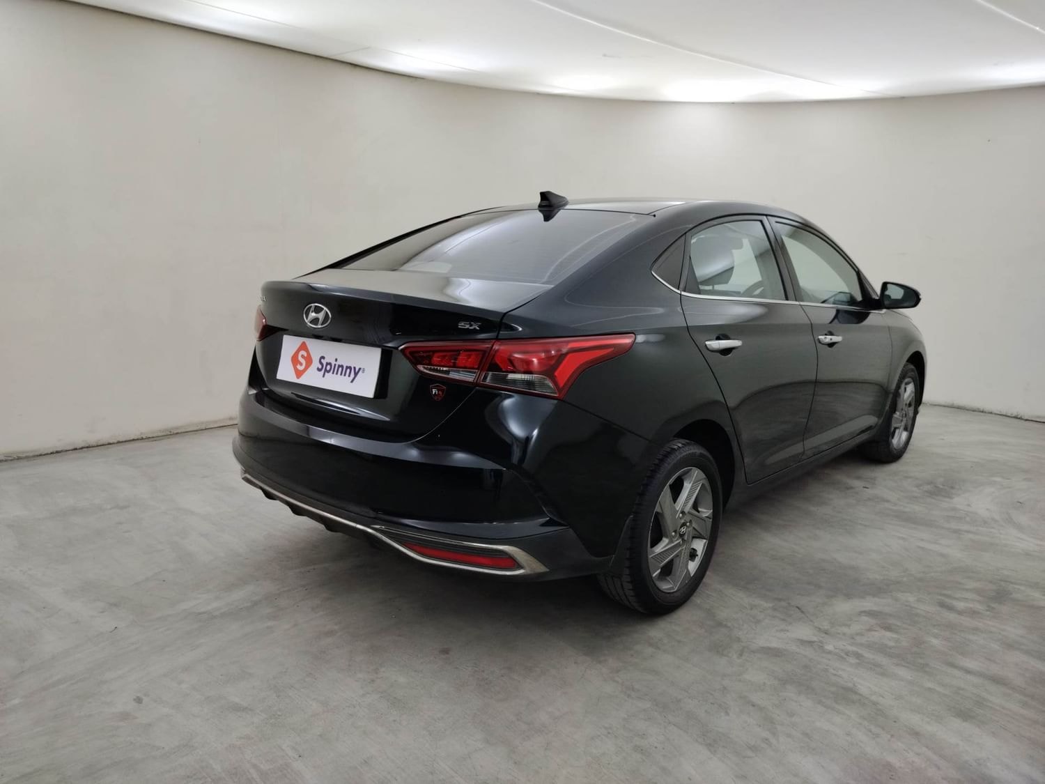 Verna image 5 Verna image 5