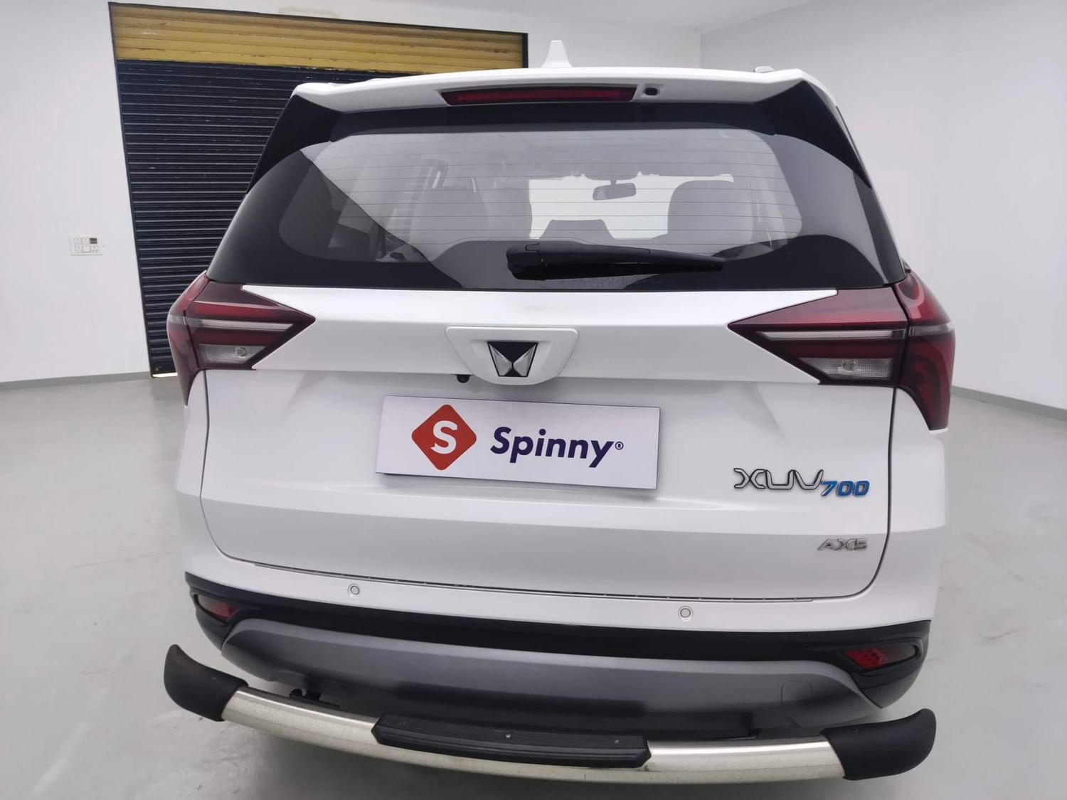 XUV700 image 4 XUV700 image 4