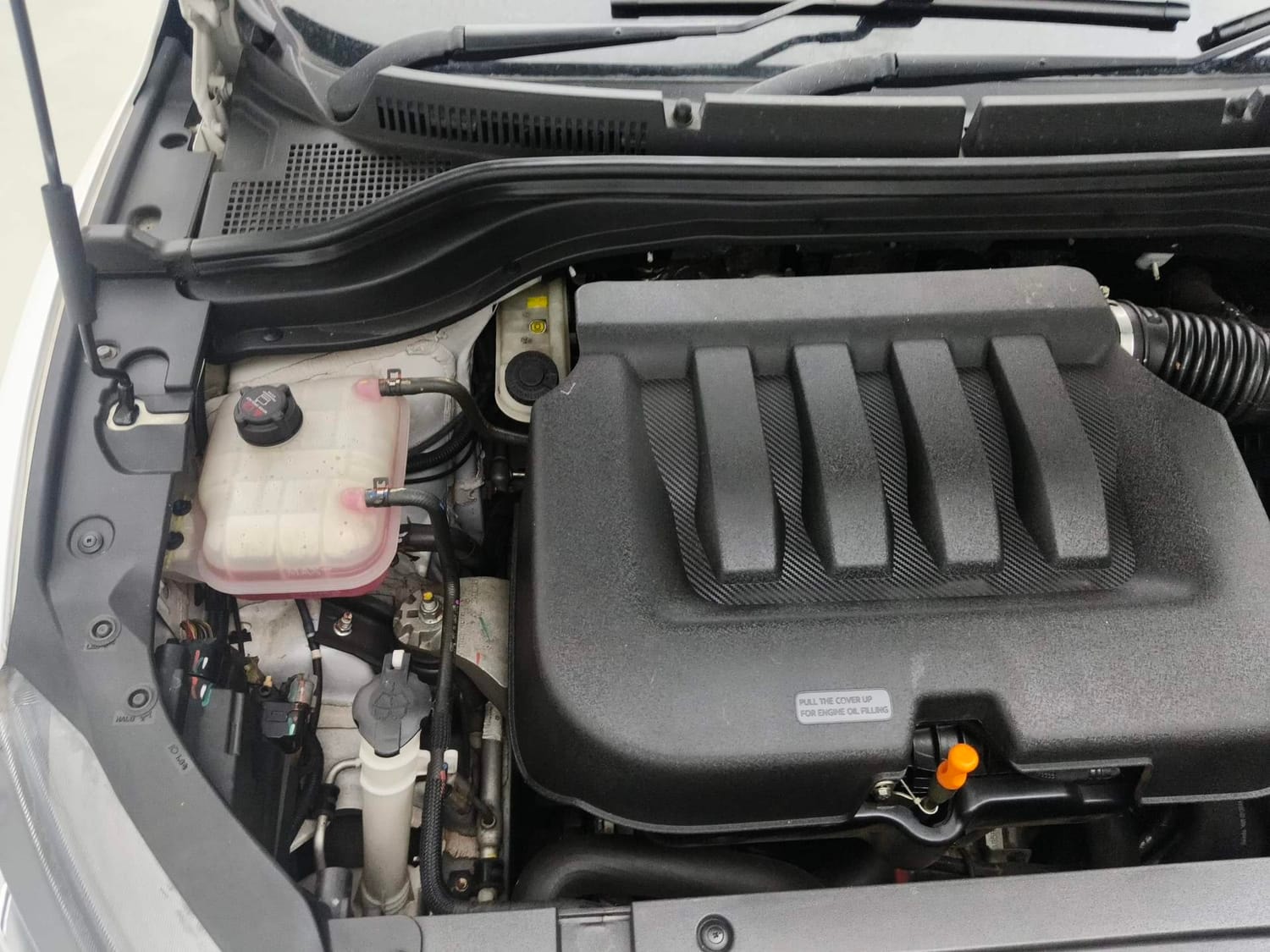 XUV700 image 29 XUV700 image 29