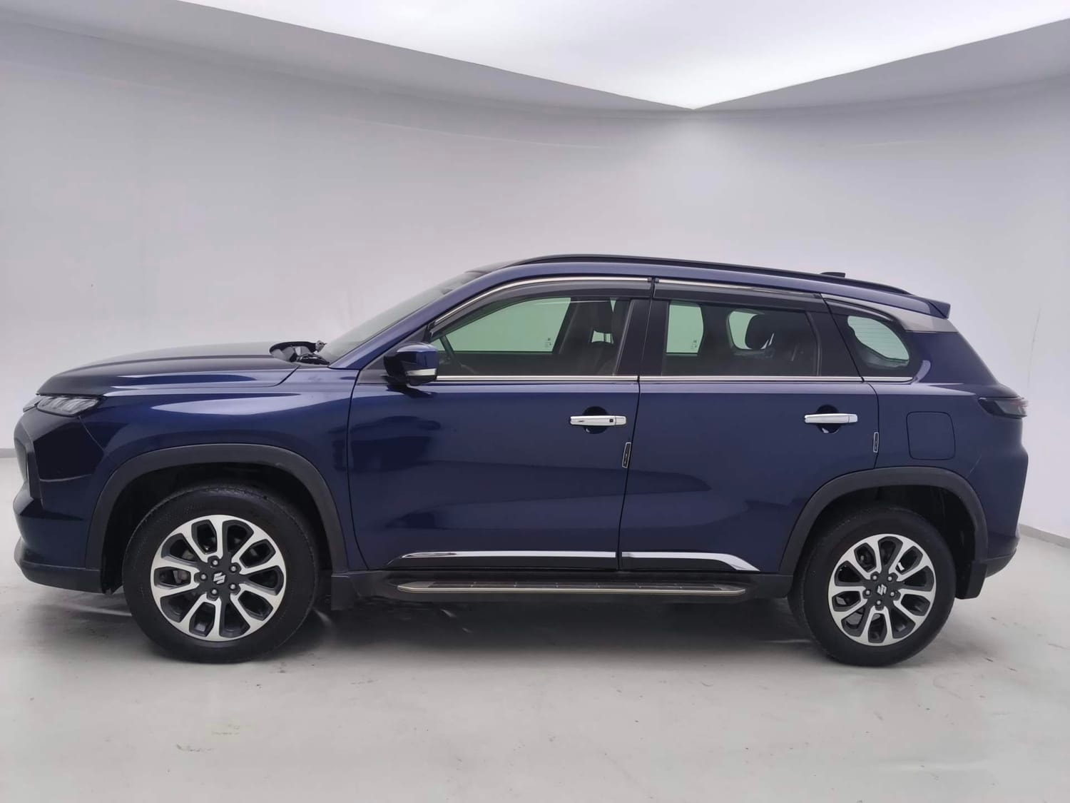 Grand Vitara image 2 Grand Vitara image 2