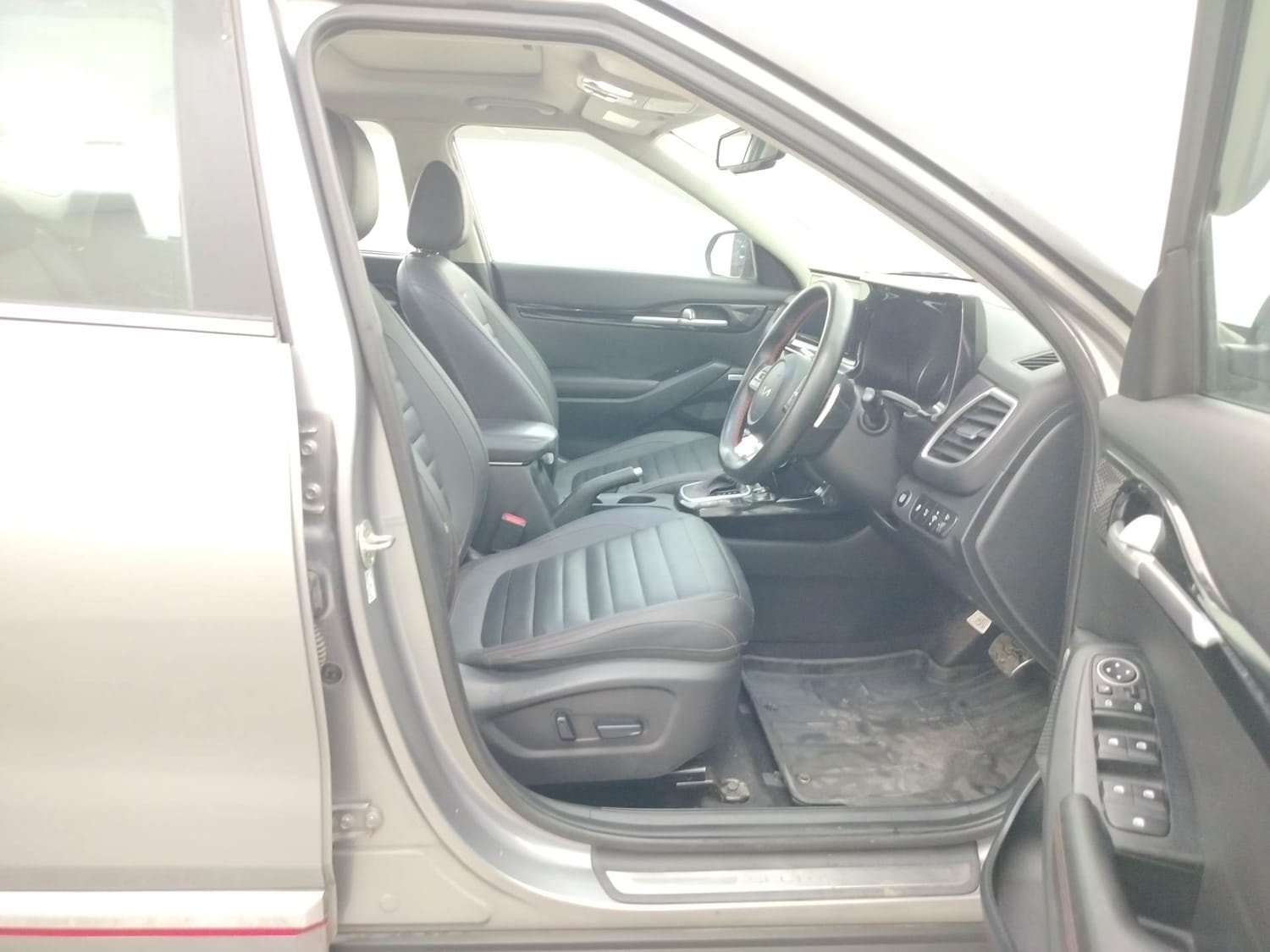 Seltos image 17 Seltos image 17