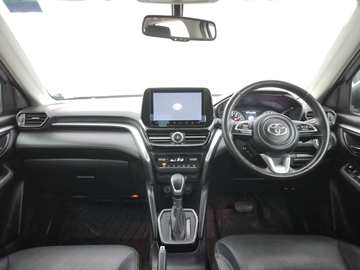 Urban Cruiser Hyryder image 12 Urban Cruiser Hyryder image 12