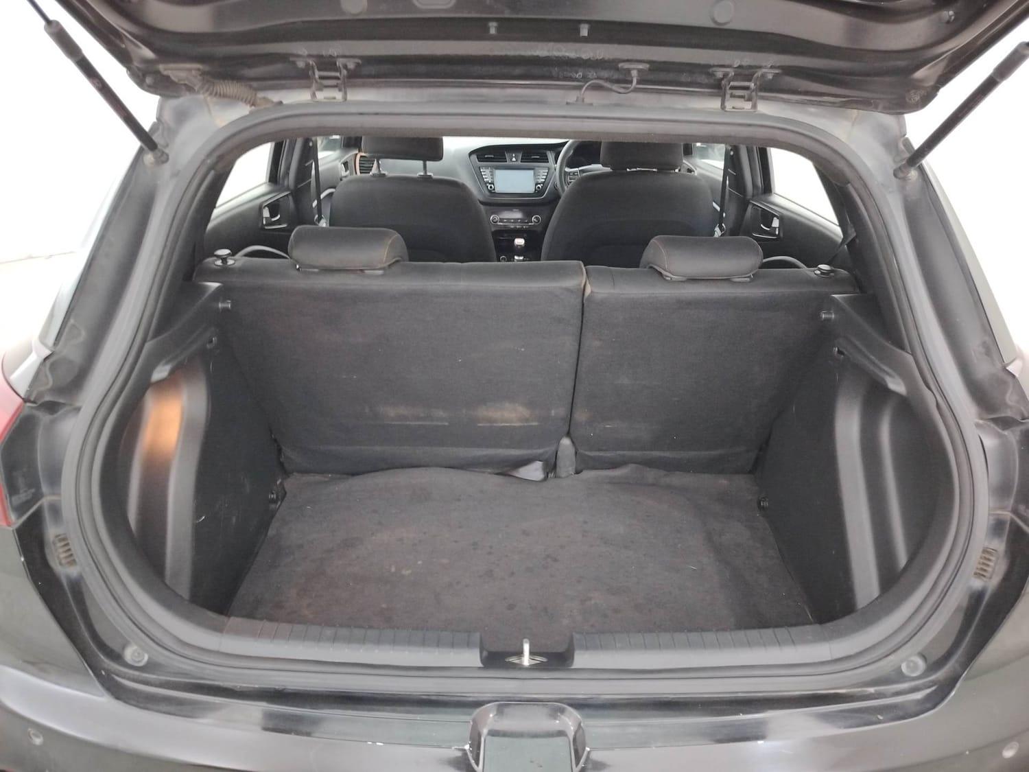 यूज़्ड 2017 ह्युंडई आई20 एक्टिव, Coimbatore 24 यूज़्ड 2017 ह्युंडई आई20 एक्टिव, Coimbatore 24