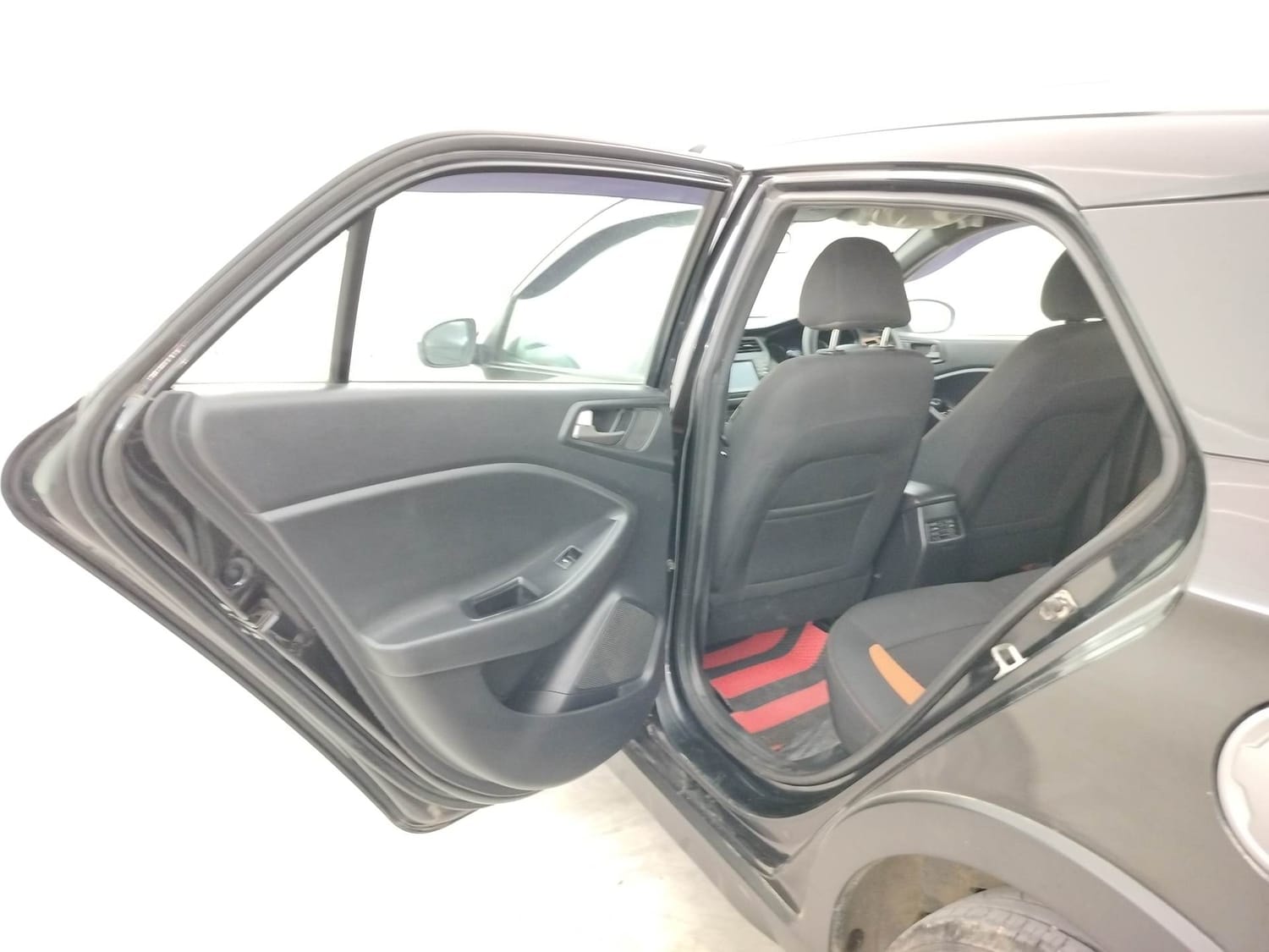 i20 Active image 22 i20 Active image 22