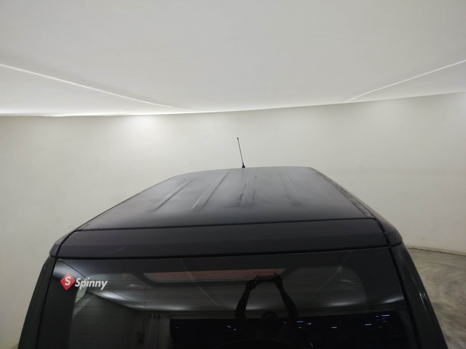 TUV300 image 11 TUV300 image 11