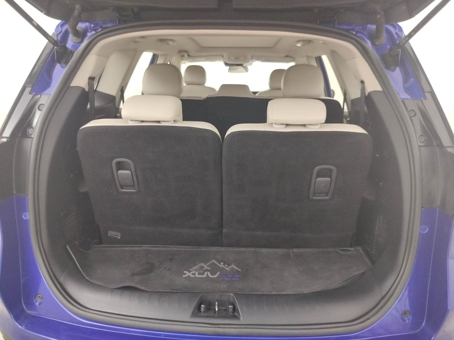 XUV700 image 25 XUV700 image 25