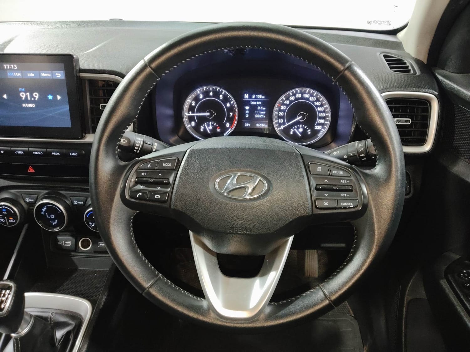 Used 2021 Hyundai Venue Used 2021 Hyundai Venue