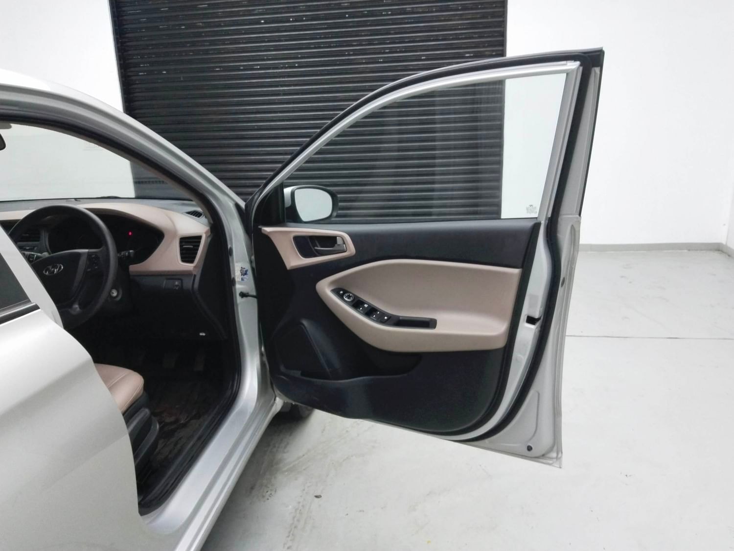 Elite i20 image 19 Elite i20 image 19