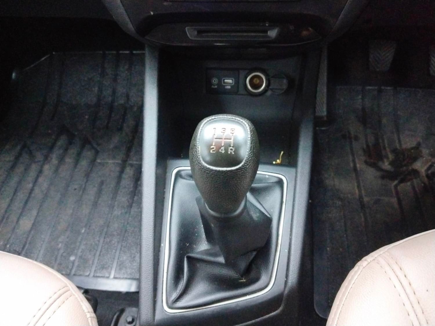 Elite i20 image 16 Elite i20 image 16