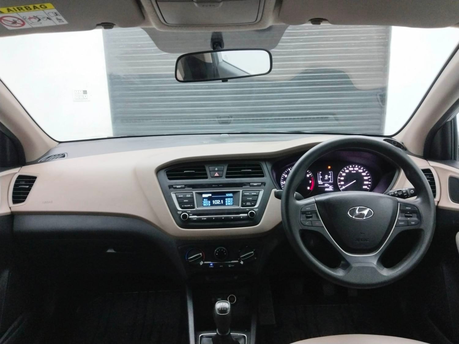 Elite i20 image 12 Elite i20 image 12