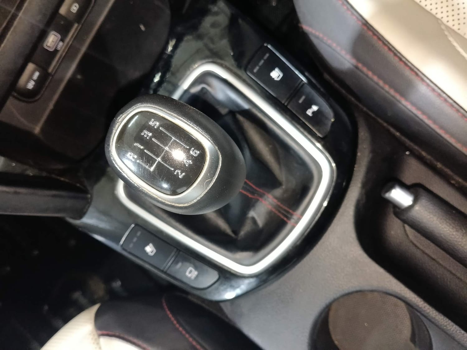 Seltos image 16 Seltos image 16