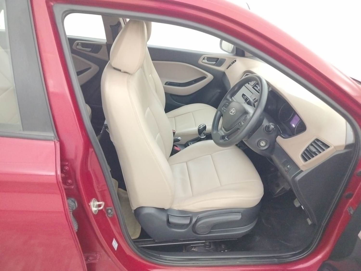 Elite i20 image 17 Elite i20 image 17