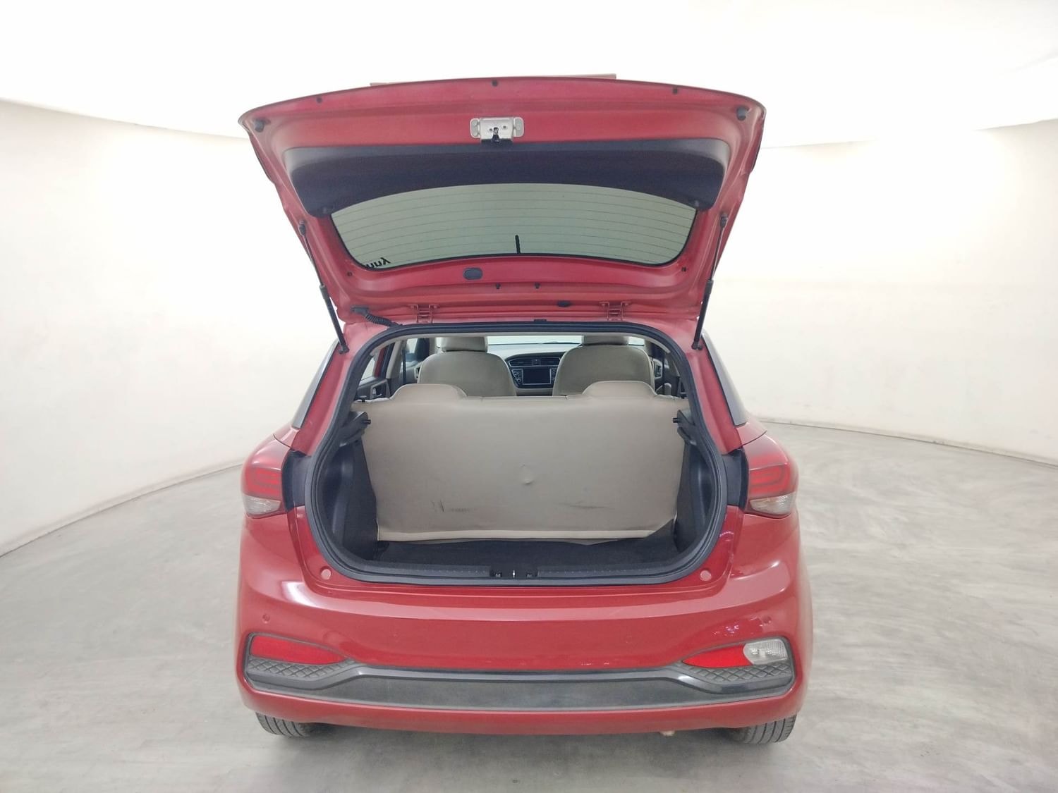 Elite i20 image 24 Elite i20 image 24