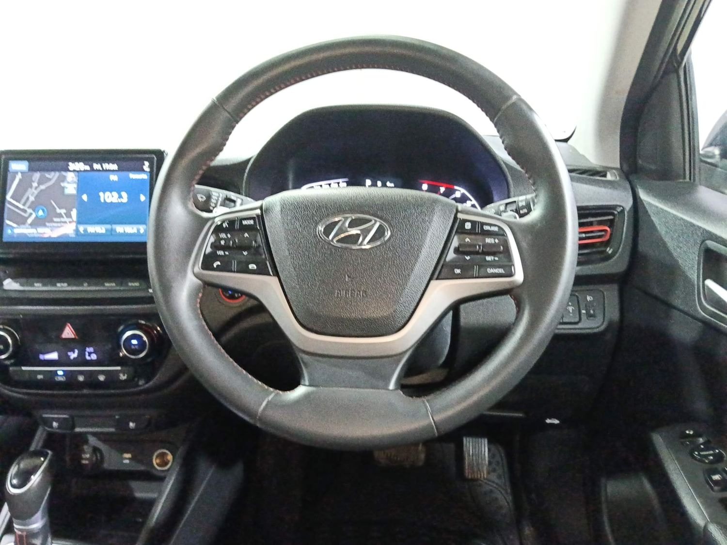 Used 2022 Hyundai Verna Used 2022 Hyundai Verna