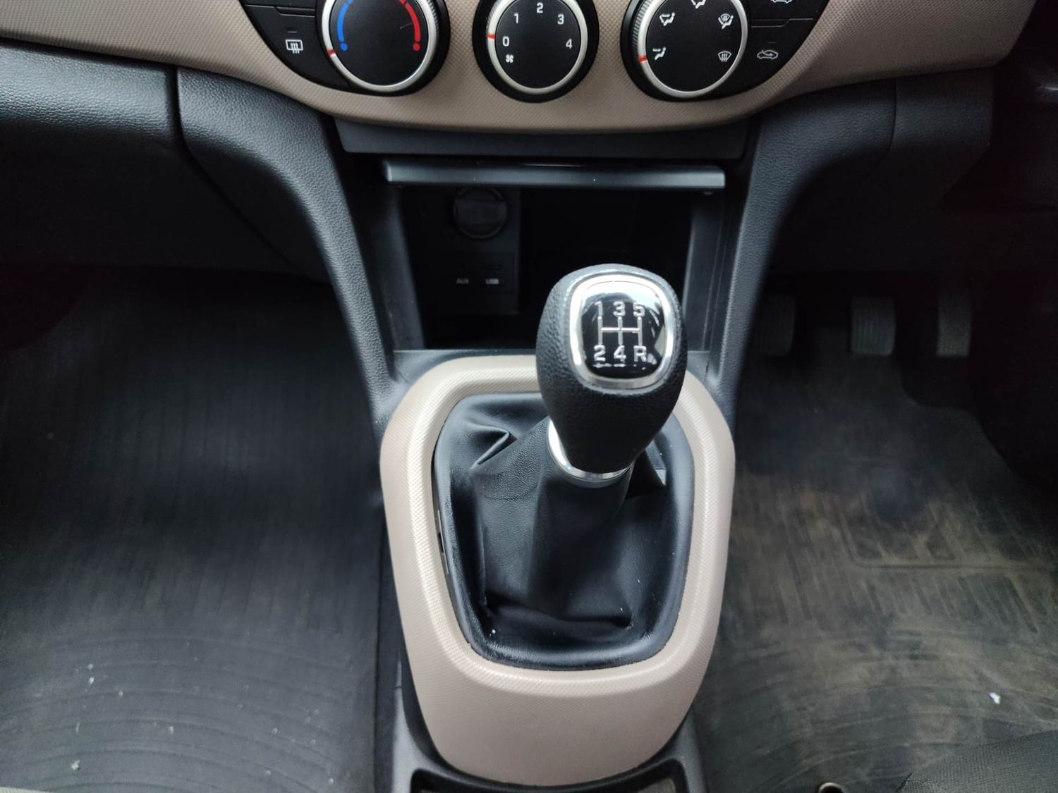 Xcent image 16 Xcent image 16