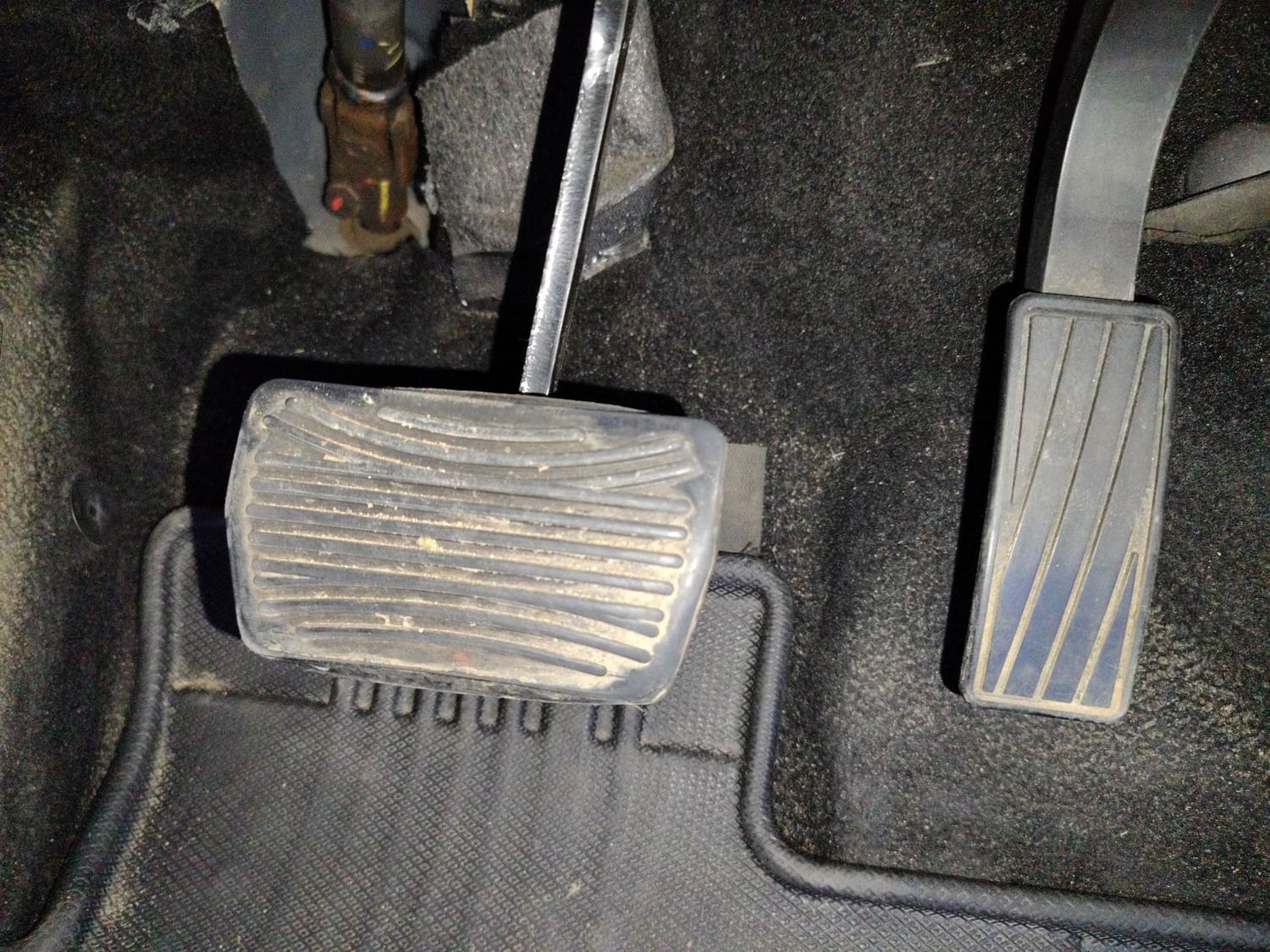 XUV700 image 26 XUV700 image 26