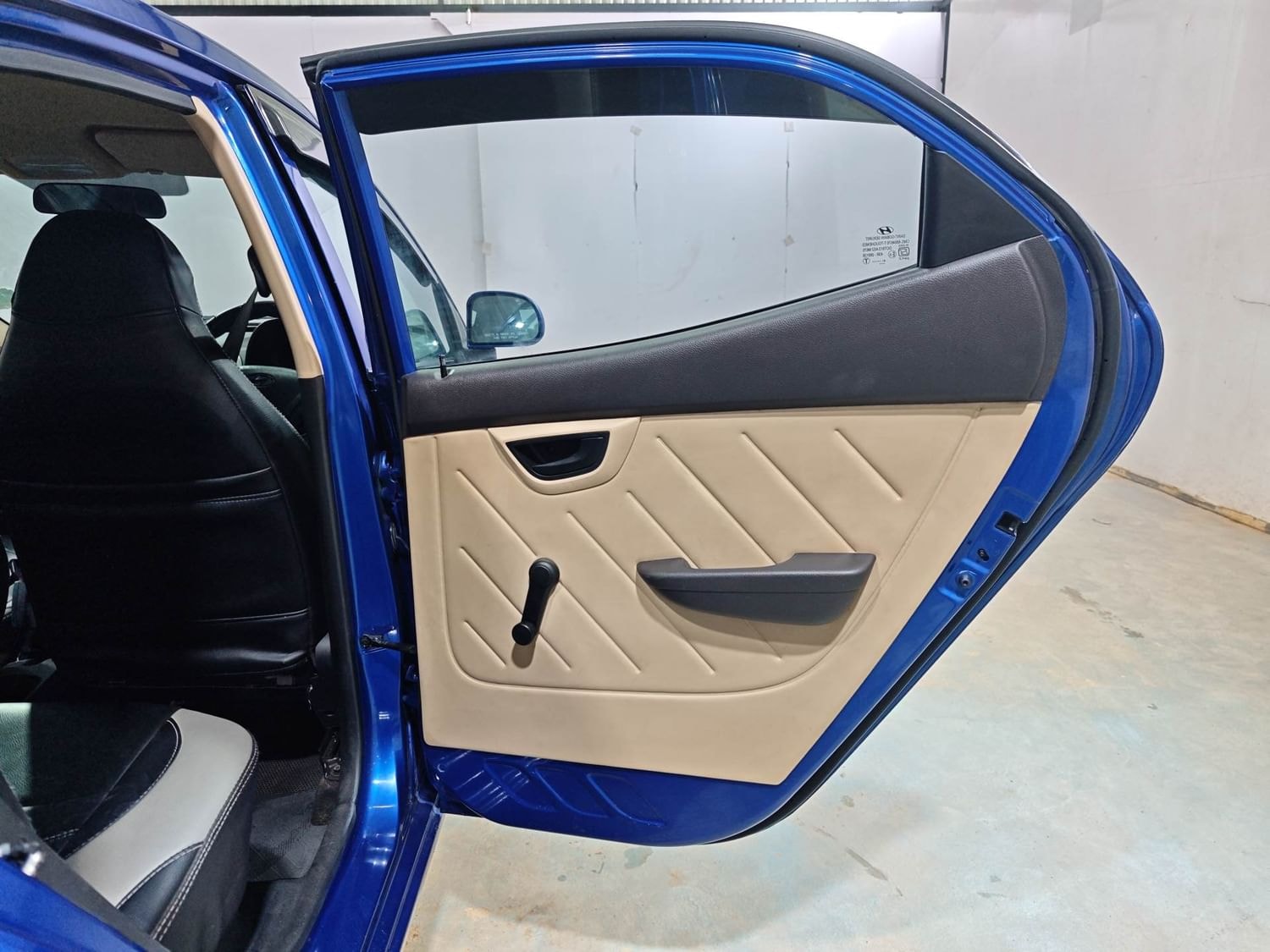 EON image 20 EON image 20