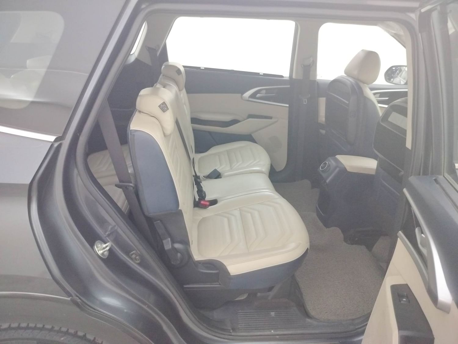 Used 2023 Kia Carens Used 2023 Kia Carens