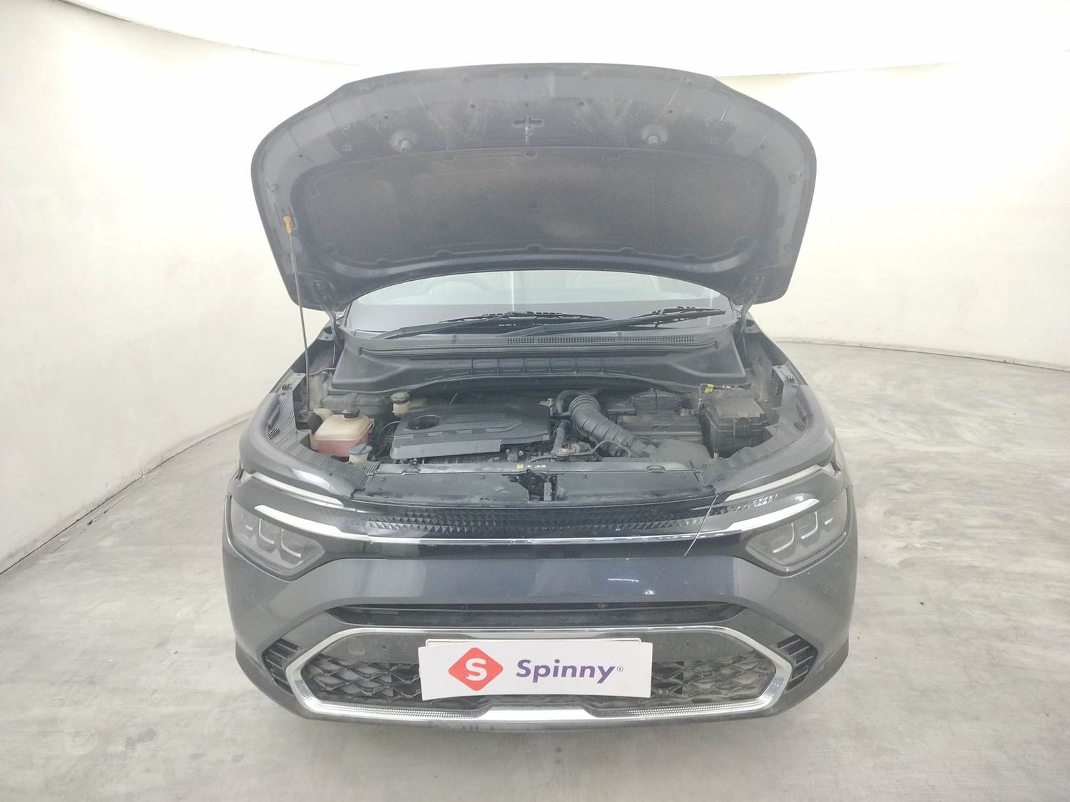 Used 2023 Kia Carens Used 2023 Kia Carens