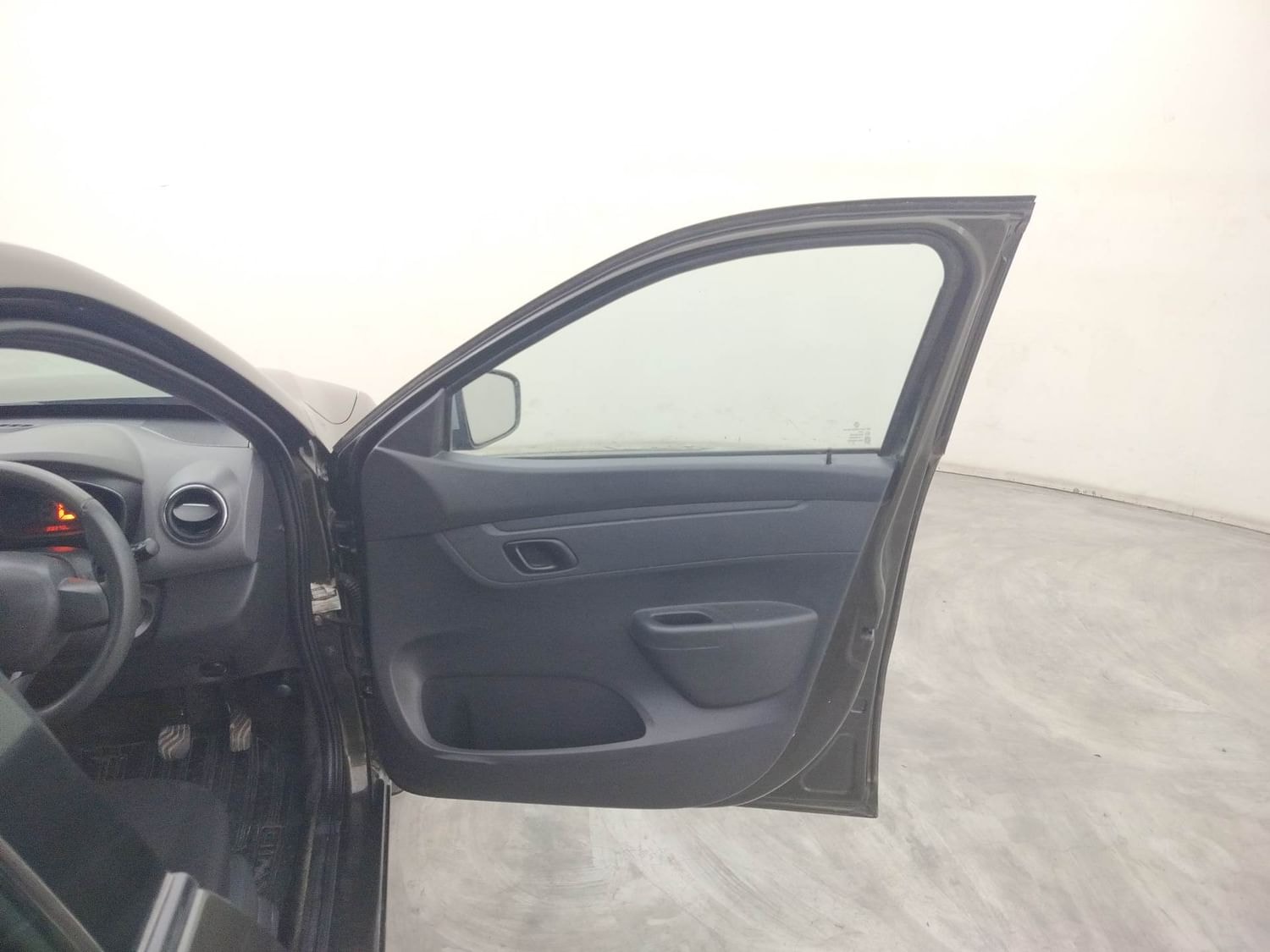 Used 2016 Renault Kwid Used 2016 Renault Kwid