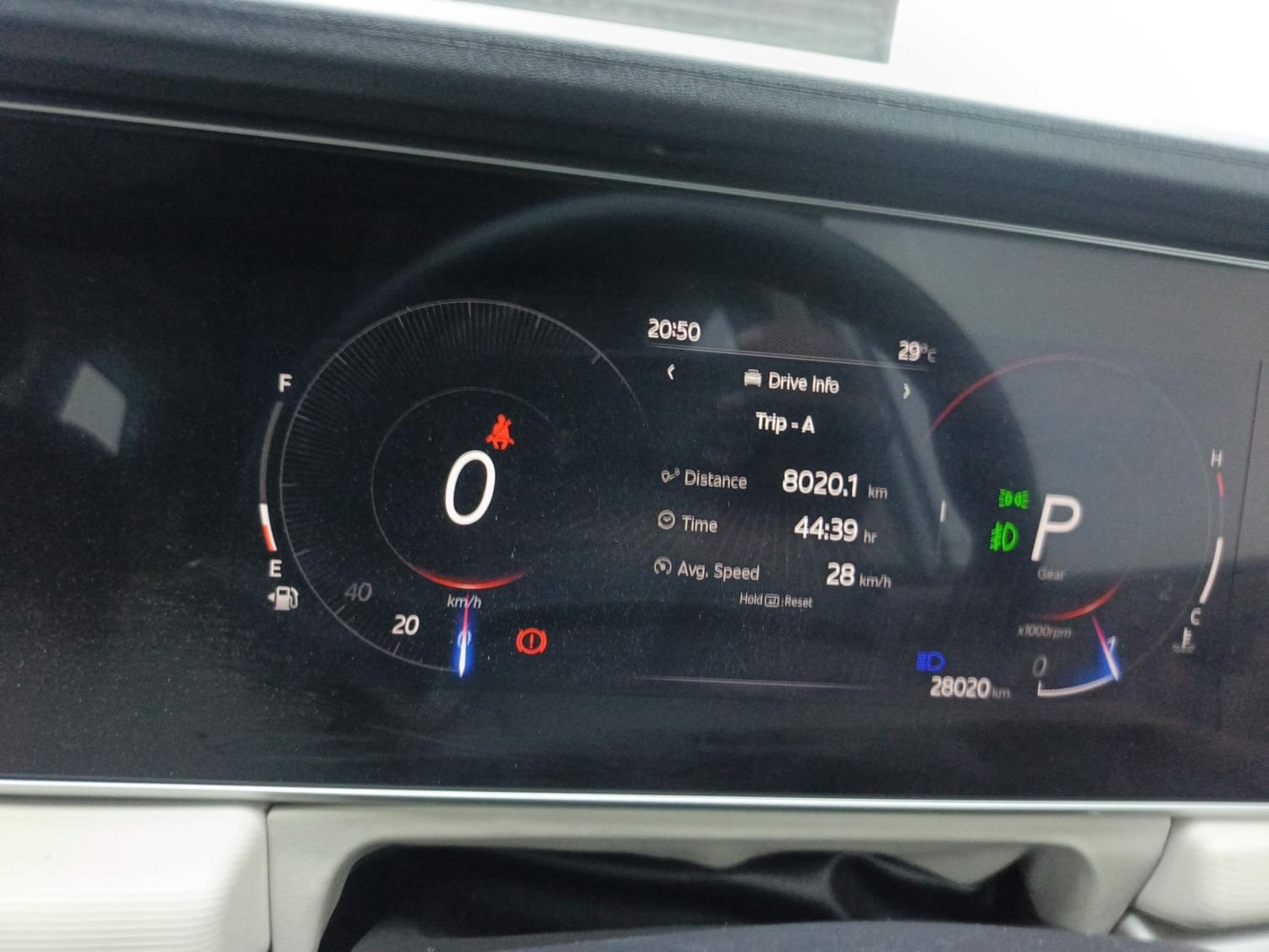 XUV700 image 15 XUV700 image 15