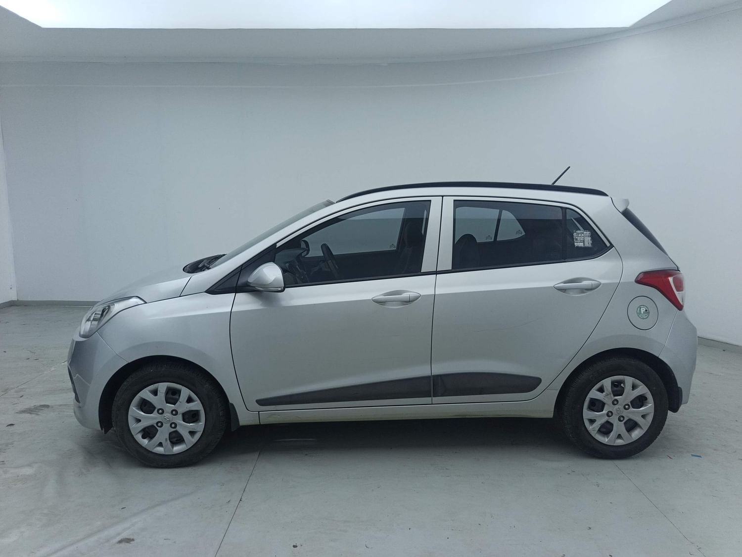 Grand i10 image 2 Grand i10 image 2