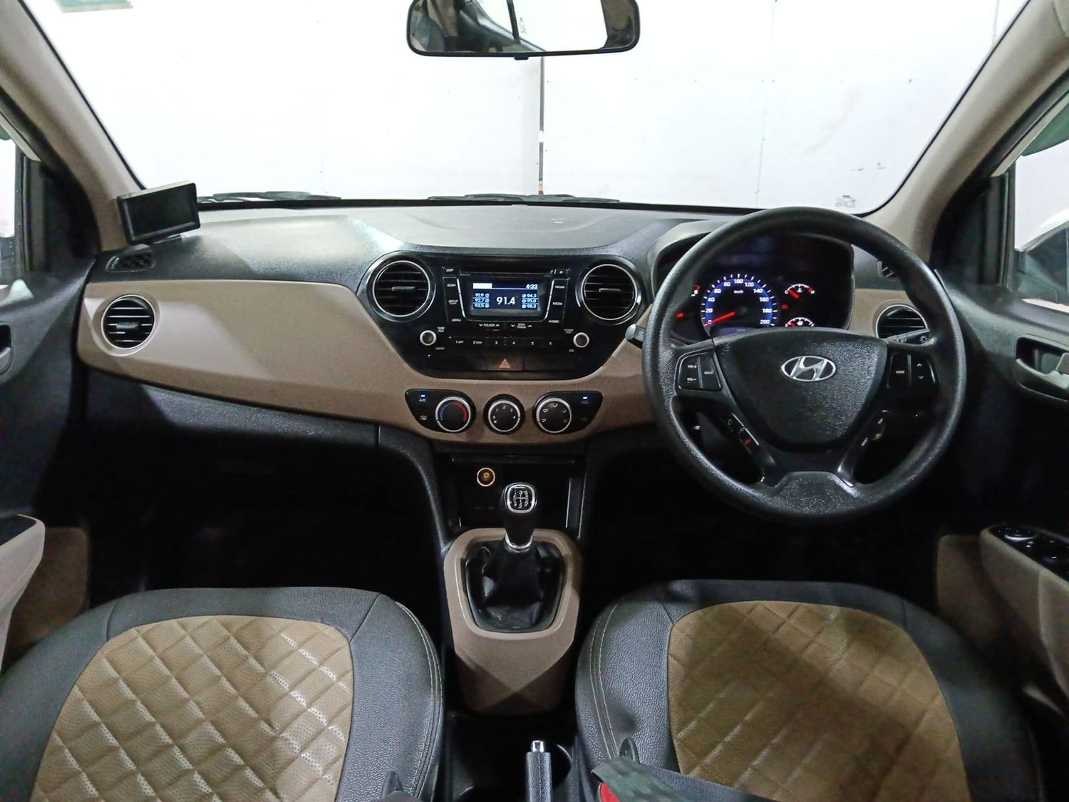 Used 2014 Hyundai Xcent Used 2014 Hyundai Xcent