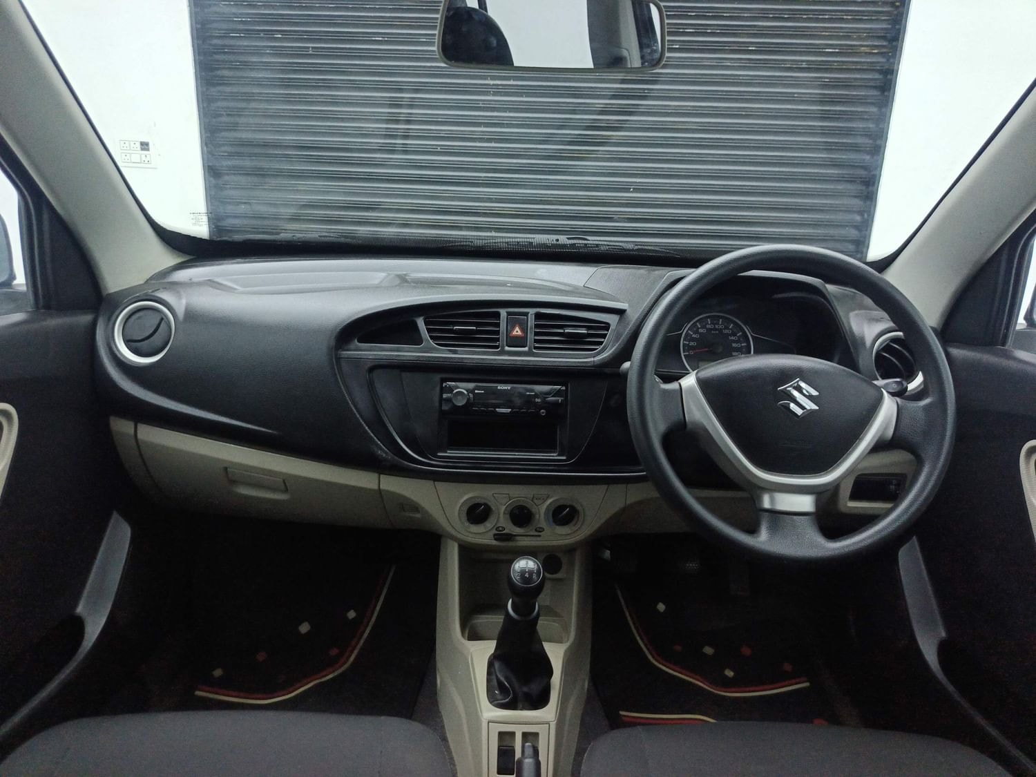 Alto 800 image 12 Alto 800 image 12