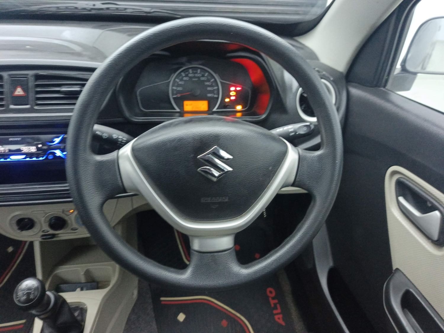 Alto 800 image 14 Alto 800 image 14