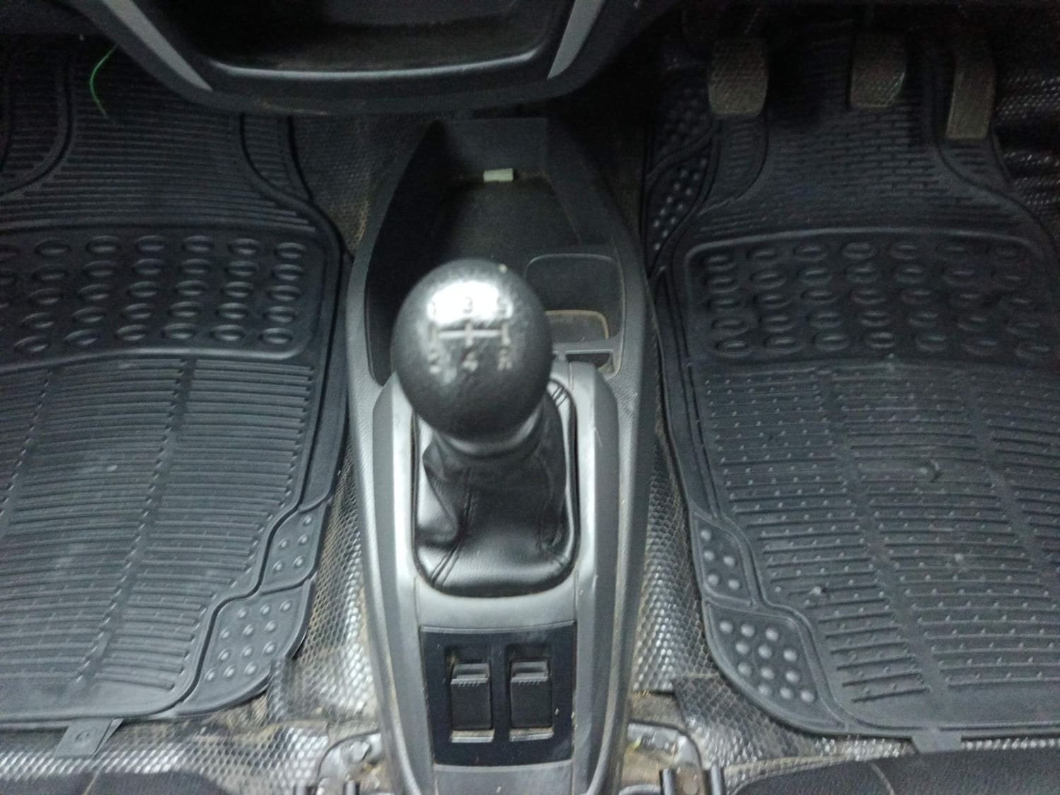 Alto 800 image 16 Alto 800 image 16