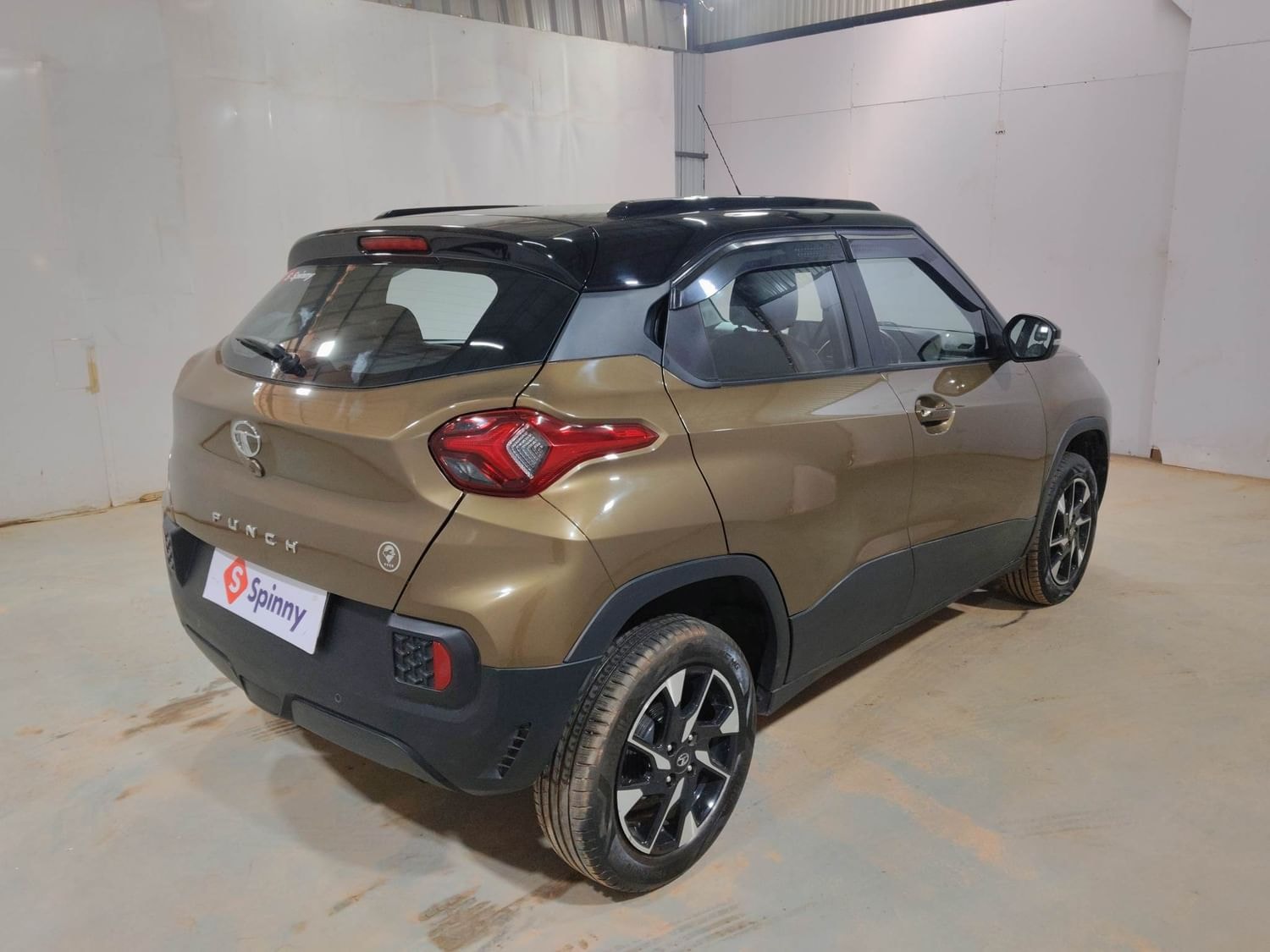 Punch image 5 Punch image 5