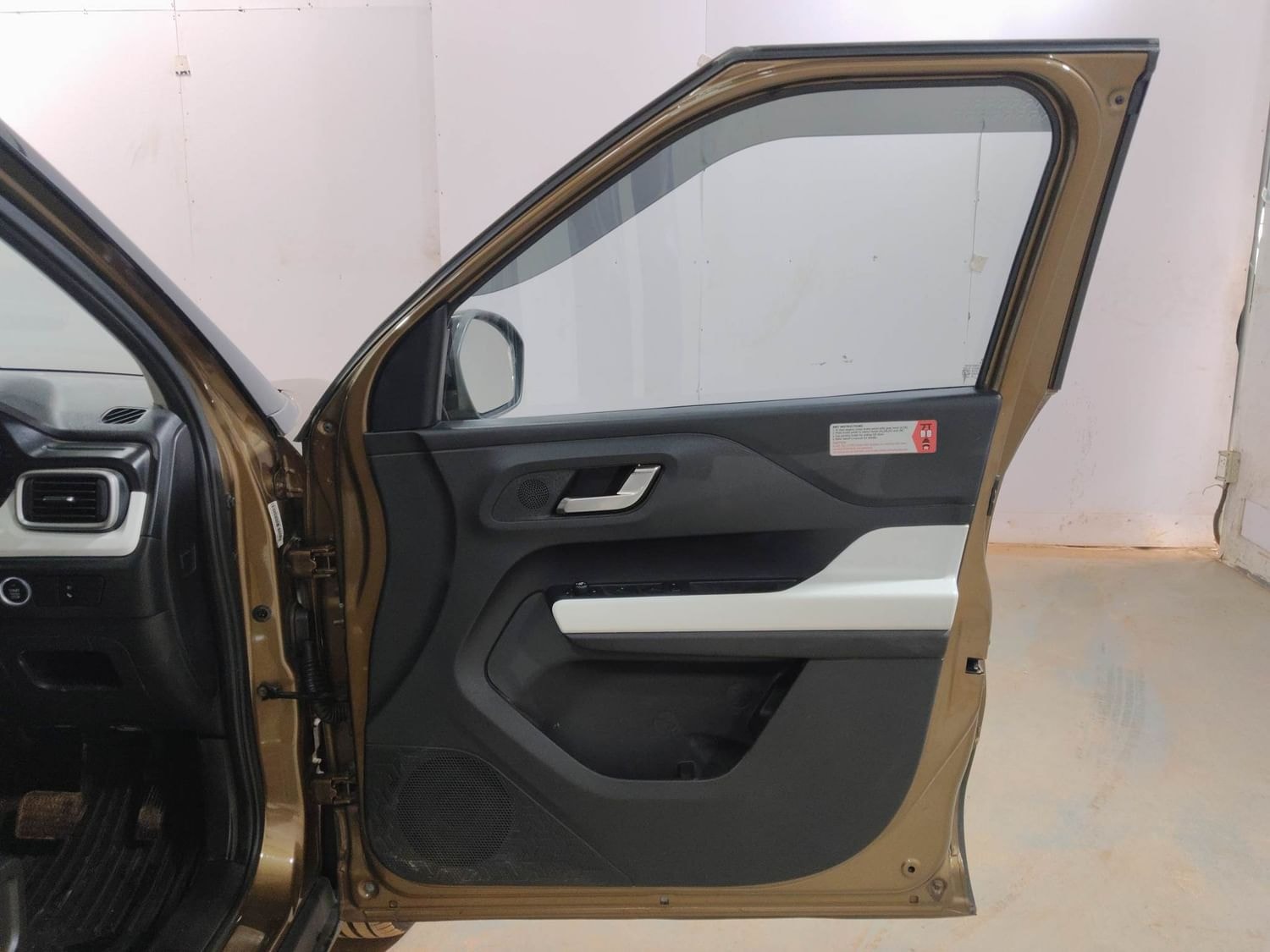 Punch image 19 Punch image 19