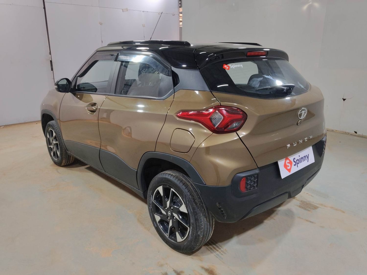 Punch image 3 Punch image 3