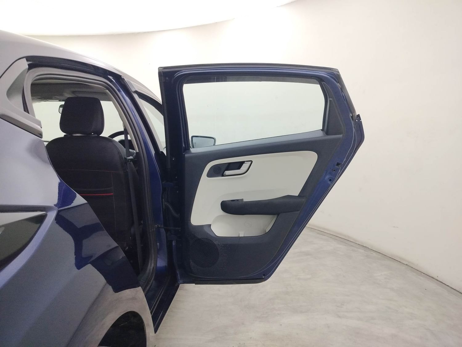 Used 2024 Tata Altroz Used 2024 Tata Altroz