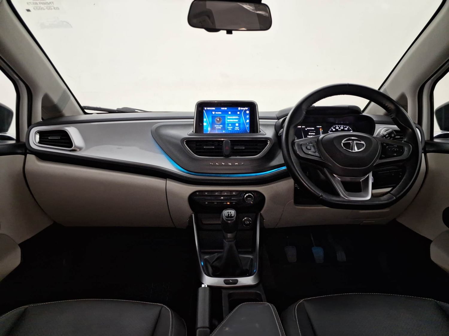 Used 2023 Tata Altroz Used 2023 Tata Altroz