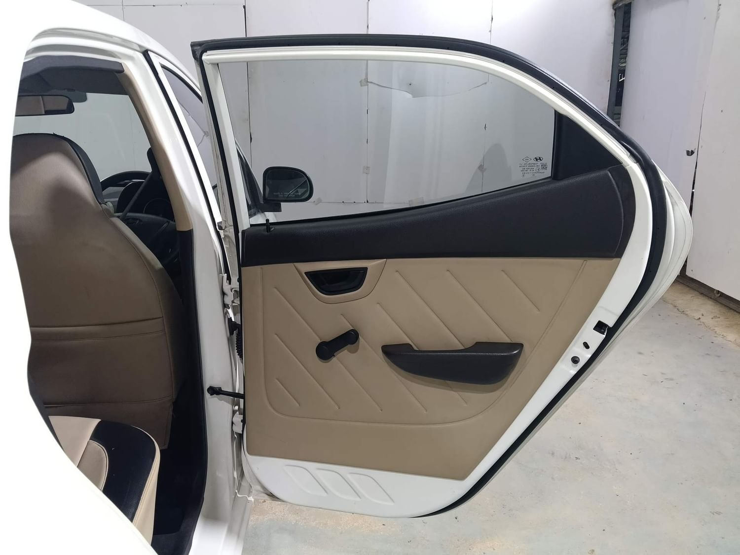 EON image 20 EON image 20