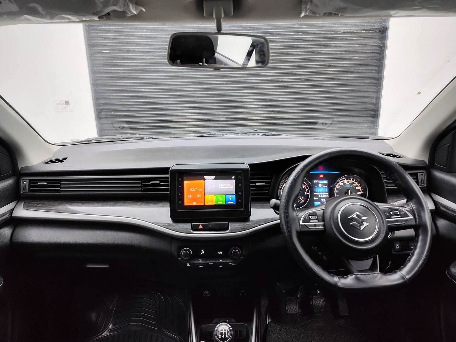 XL6 image 12 XL6 image 12