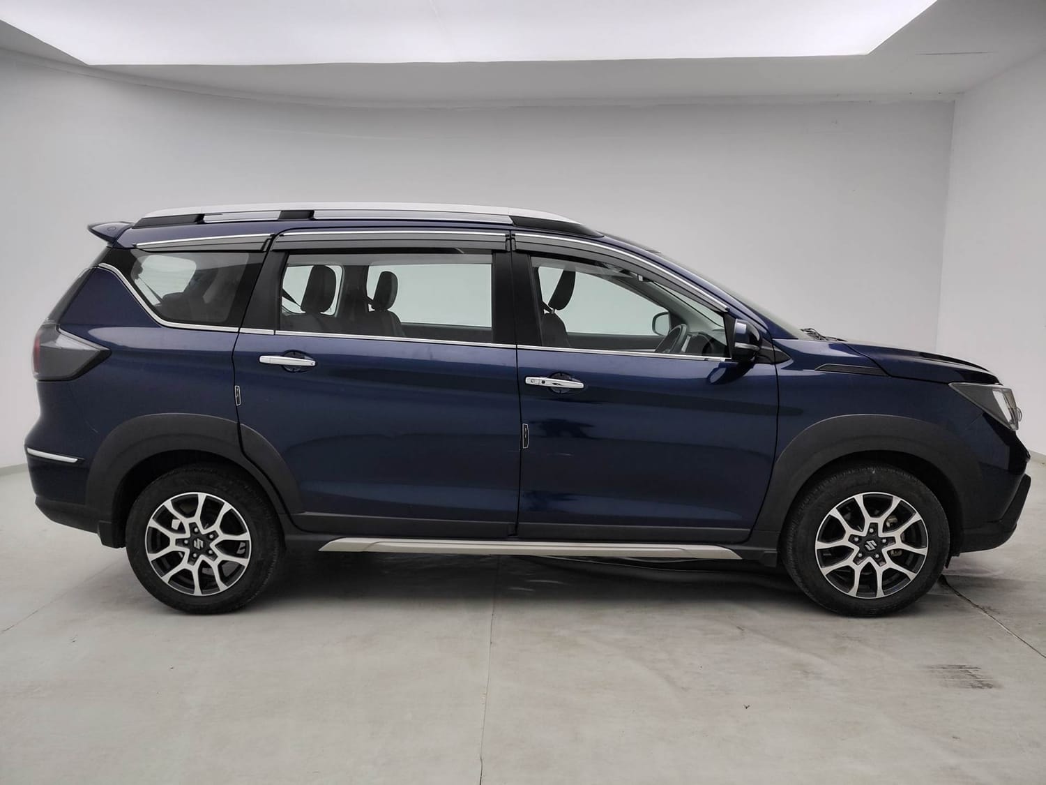 XL6 image 6 XL6 image 6