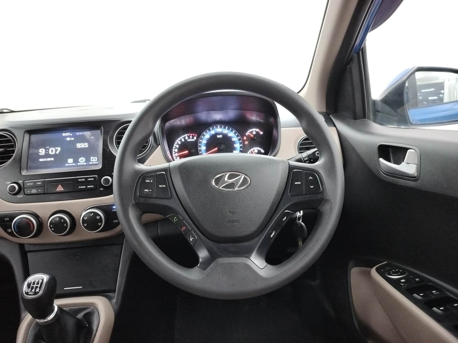 Xcent image 14 Xcent image 14