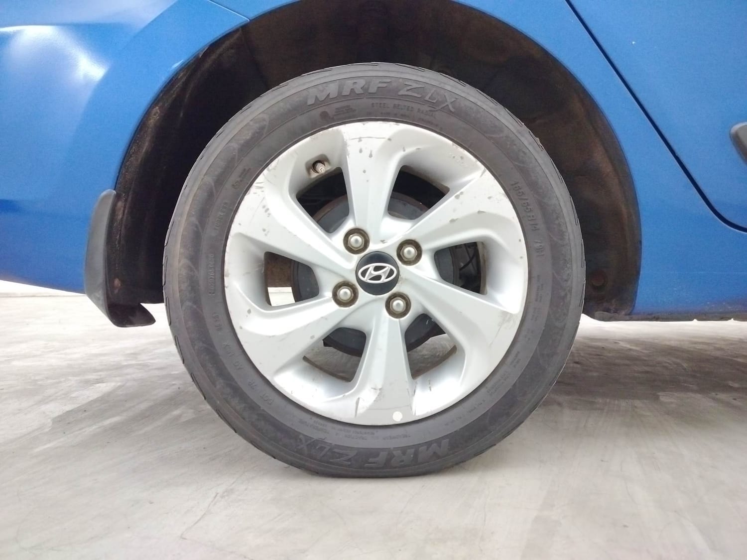 Xcent image 33 Xcent image 33