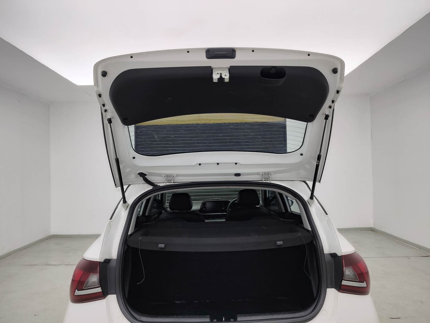 Elite i20 image 24 Elite i20 image 24