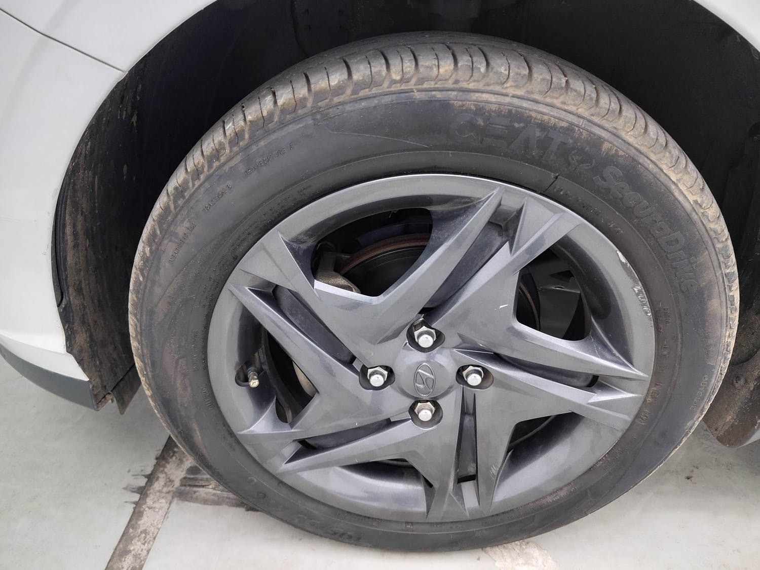 Elite i20 image 34 Elite i20 image 34