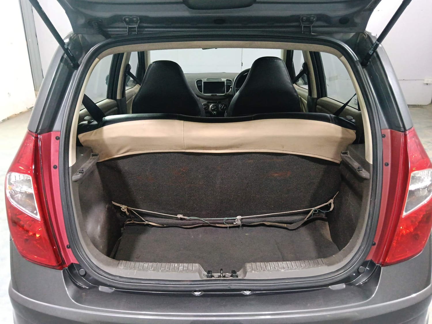 i10 image 25 i10 image 25