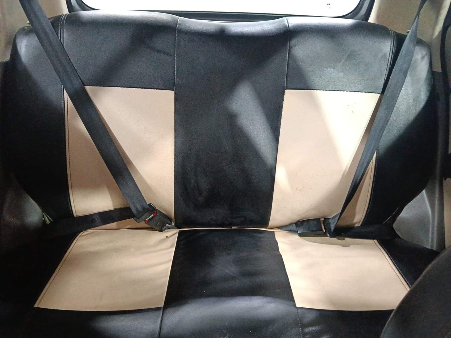 i10 image 23 i10 image 23