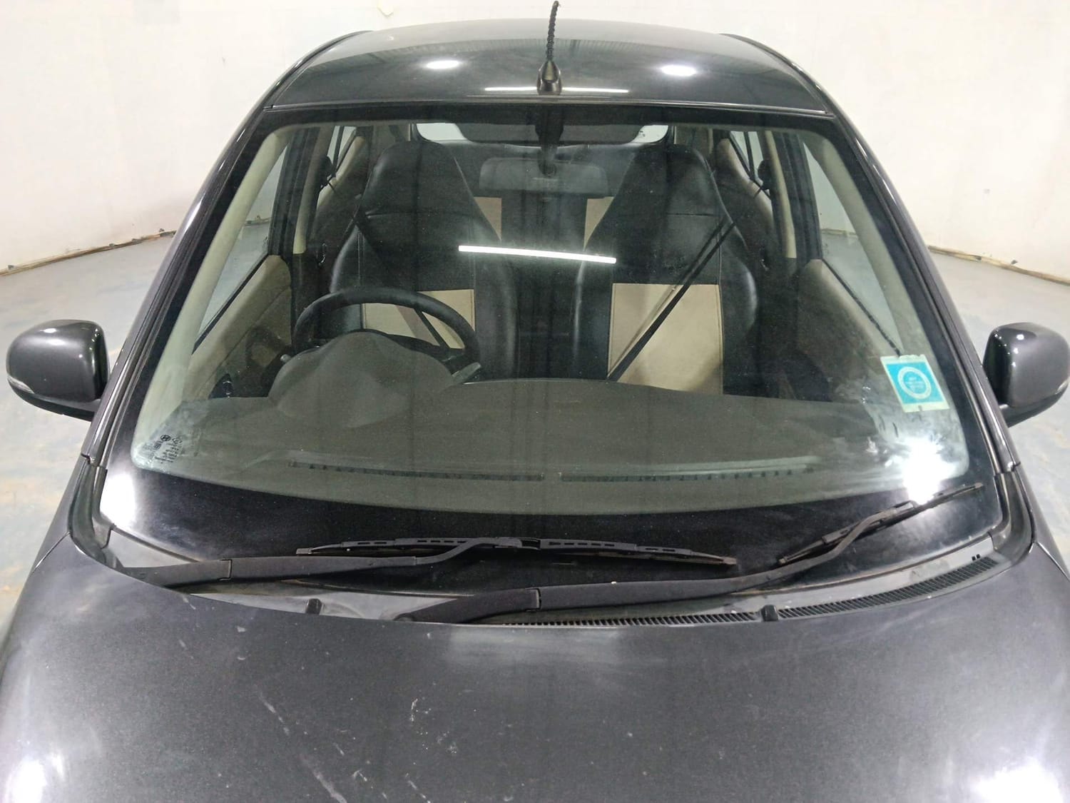 i10 image 9 i10 image 9