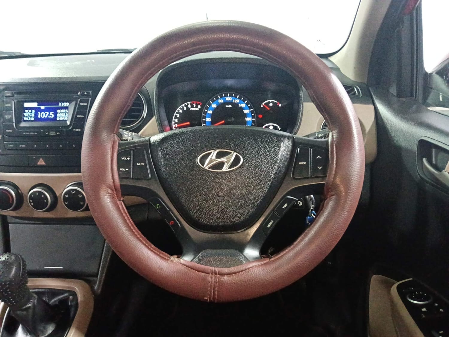 Used 2015 Hyundai Xcent Used 2015 Hyundai Xcent